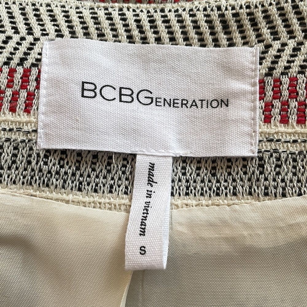 ‎BCBGeneration striped thick knit vest - Picture 6 of 7